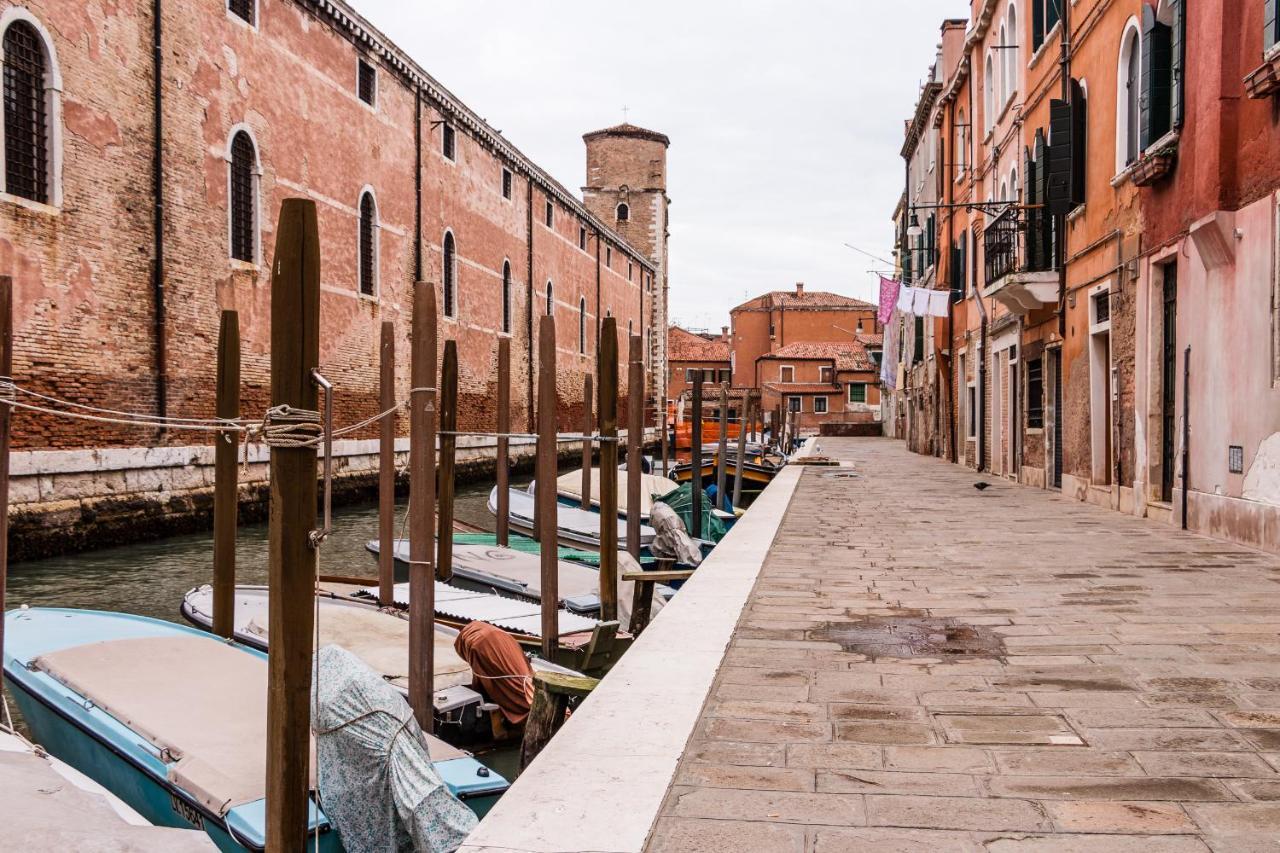 Corderie De La Tana Biennale Exhibition @Arsenale Apartment Venice Luaran gambar